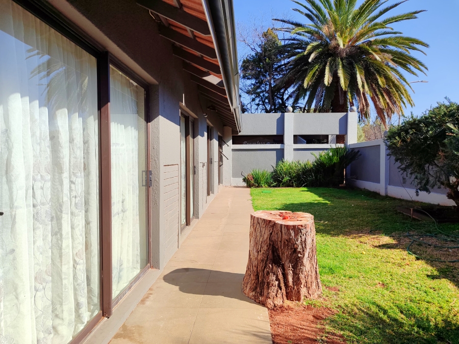 6 Bedroom Property for Sale in Doringkruin North West